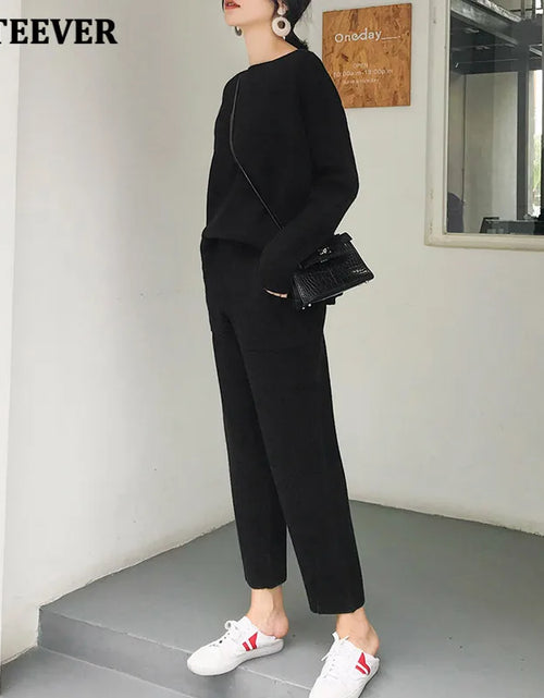 Load image into Gallery viewer, 2021 Winter Casual Thick Sweater Tracksuits O-Neck Jumpers &amp; Elastic Waist Pants Suit Female Knitted 2 Pieces Set
